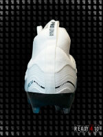 Infamous Pro DNA Voltrax Cleats Black